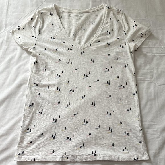 Merona Tops - Merona V Neck T-Shirt Size Large